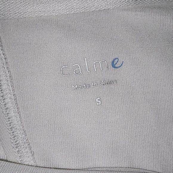 Johnny Was Calme Effect Key Hole Back Cap Sleeve Yoga Tee White Size S - Picture 3 of 3